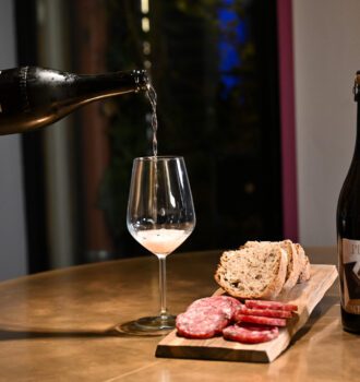 Lambrusco Doc a spicchi. Dry Milano © Francesco_Vignali_Photography