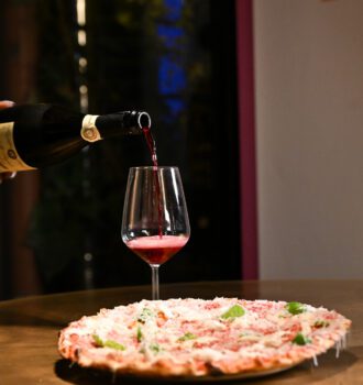 Lambrusco Doc a spicchi. Dry Milano © Francesco_Vignali_Photography